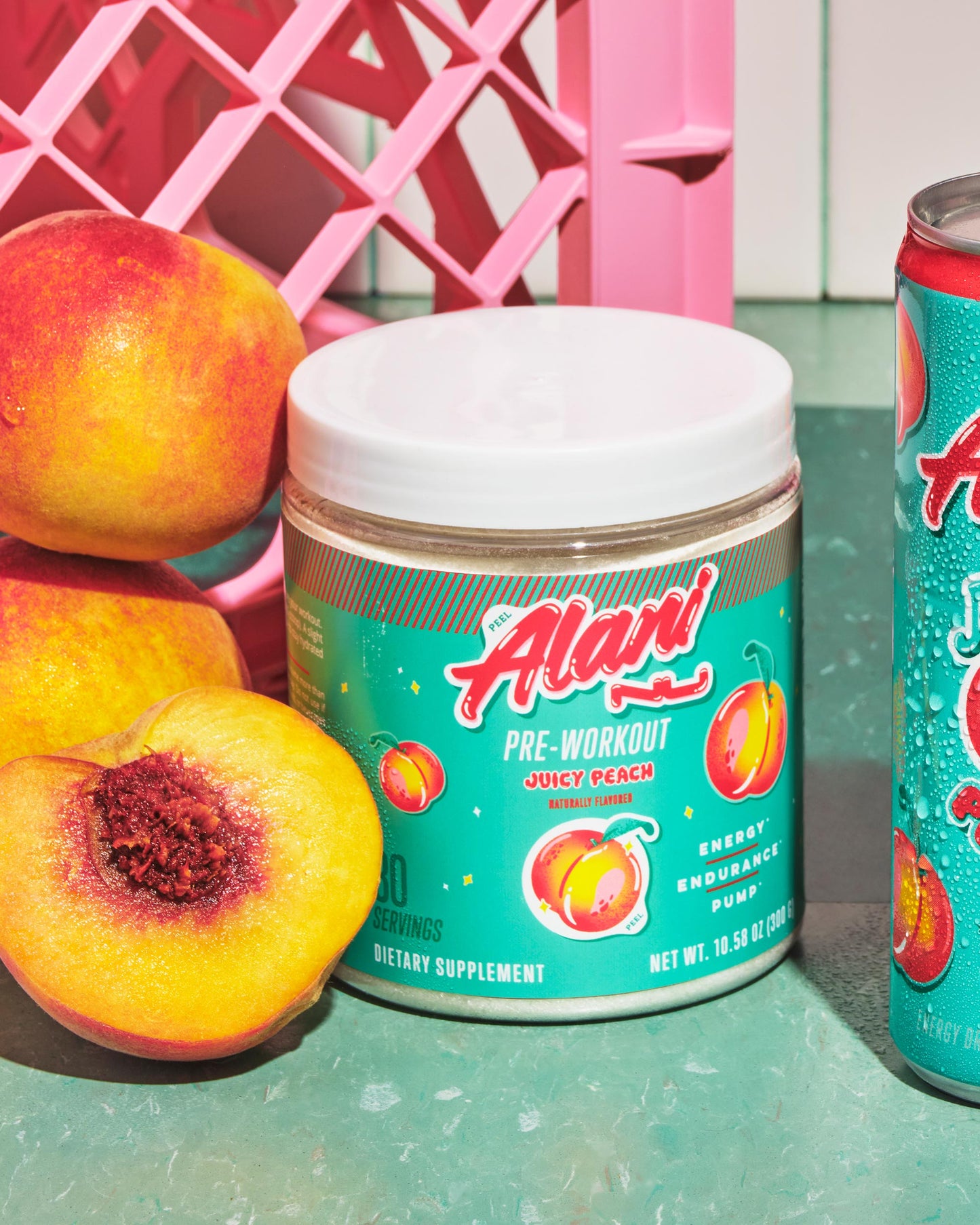 pre-workout-juicy-peach-30-servings-i5 old_ProductPagePWOLifestyle3_77022674-d0da-499a-8941-6c66b1f93261.jpg